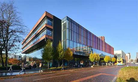Image of Alliance Manchester Business School from Oxford Road